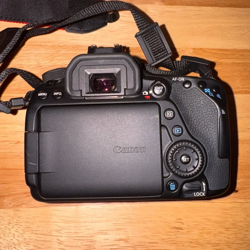 Canon EOS 80D Black DSLR Camera